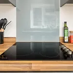 Stylish Home, Sleeps 6, Free Parking, Smart Tv, Free Wi-fi, Perfect For Groups דירה *